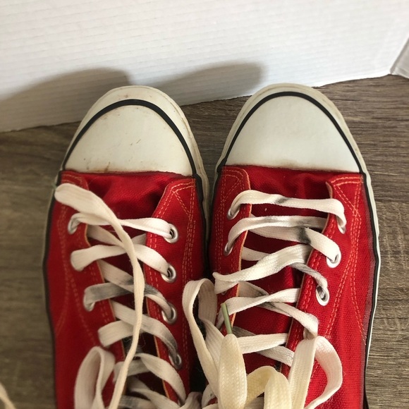 Vtg Brooks Red High-Top Sneakers with White Laces - Picture 5 of 13